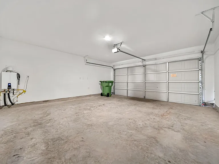 25625 Rose Creek Dr — Photo 29