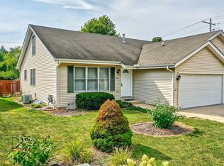 803 Ashbury Way, Ottawa, IL 61350