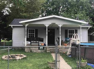 922 Oak St, Tipton, IN 46072