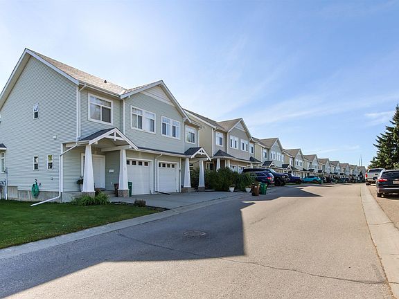 3rd image of 200 Erin Ridge Dr #17