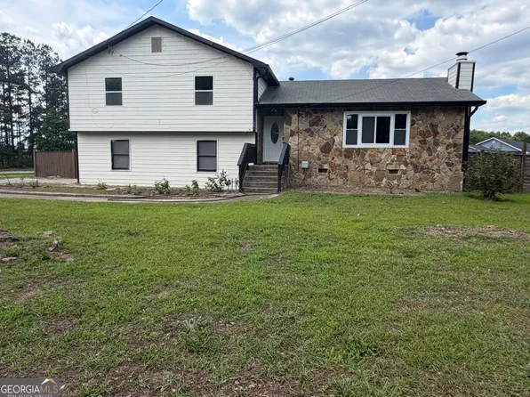 1861 Pharrs Rd, Snellville, GA 30078