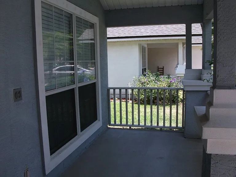 432 Chamberlain Dr — Photo 4