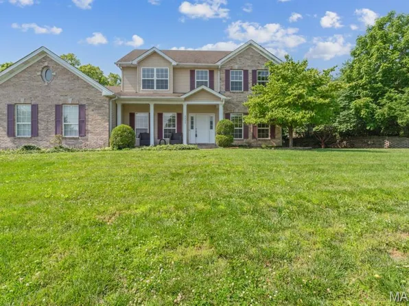 3337 Cottonwood Dr, Saint Charles, MO 63301
