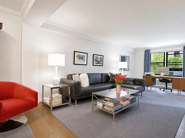 30 E 9th St APT 4M, New York, NY 10003