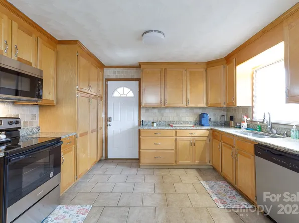 103 Perry St, Shelby, NC 28150