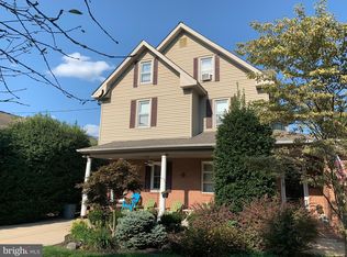 219 9th Ave APT B, Haddon Heights, NJ 08035