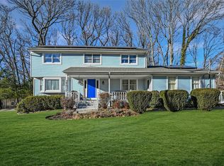 2 Levon Ln, Miller Place, NY 11764