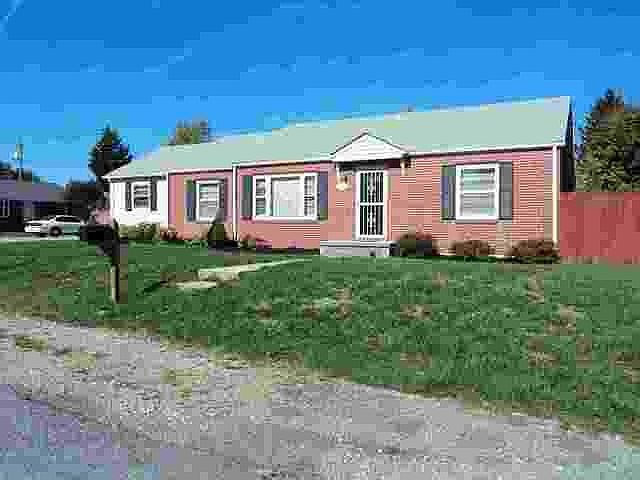 1st image of 555 2nd St