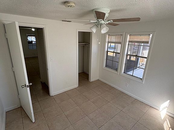 4th image of 2122 Camilla Cir