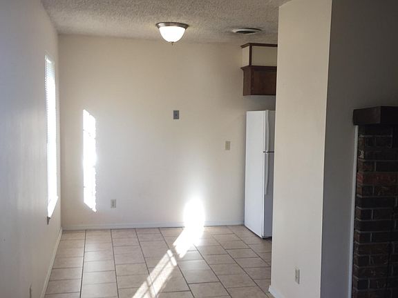 Dining area off living room