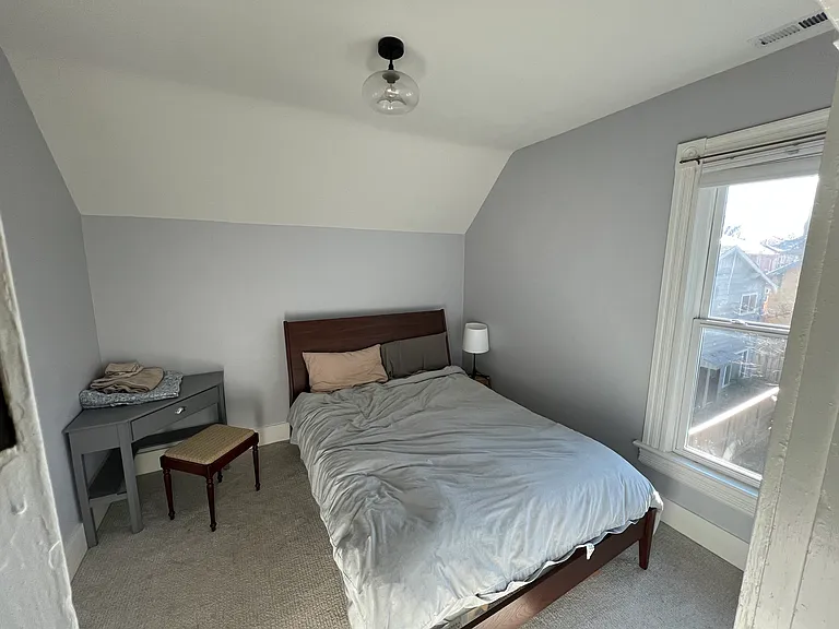 2124 SE Salmon St — Photo 9