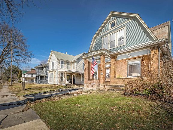 2nd image of 907 W High St