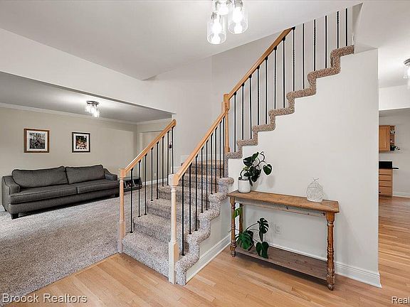5th image of 24435 Nantucket Dr