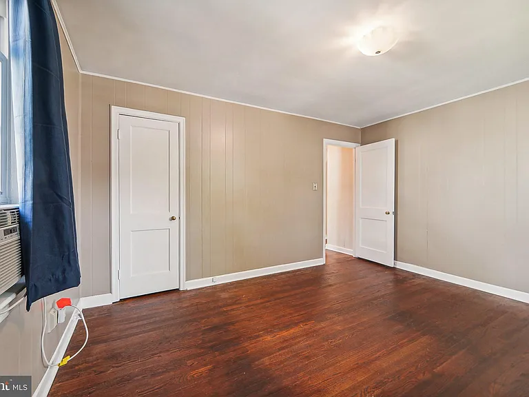 204 Glenmore Ave — Photo 15