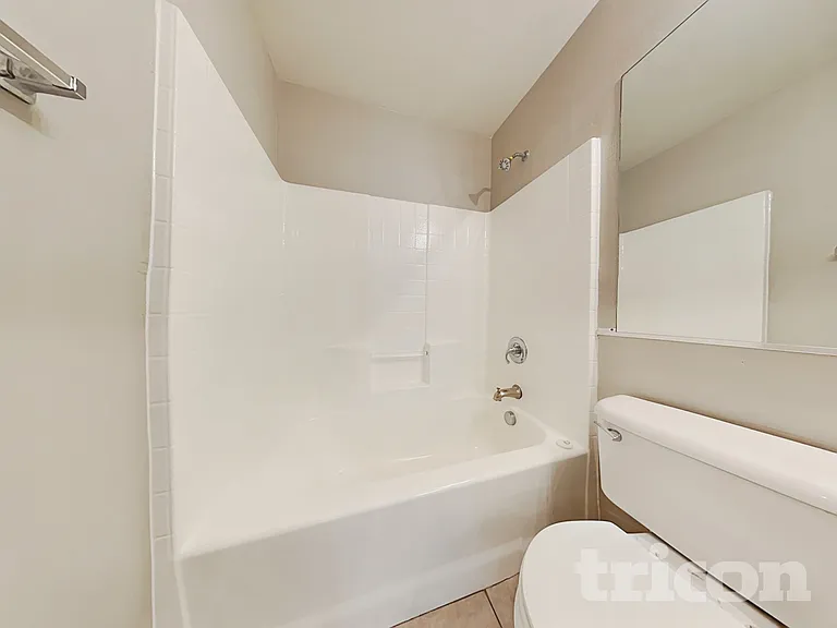 2651 S 89th Ave — Photo 15