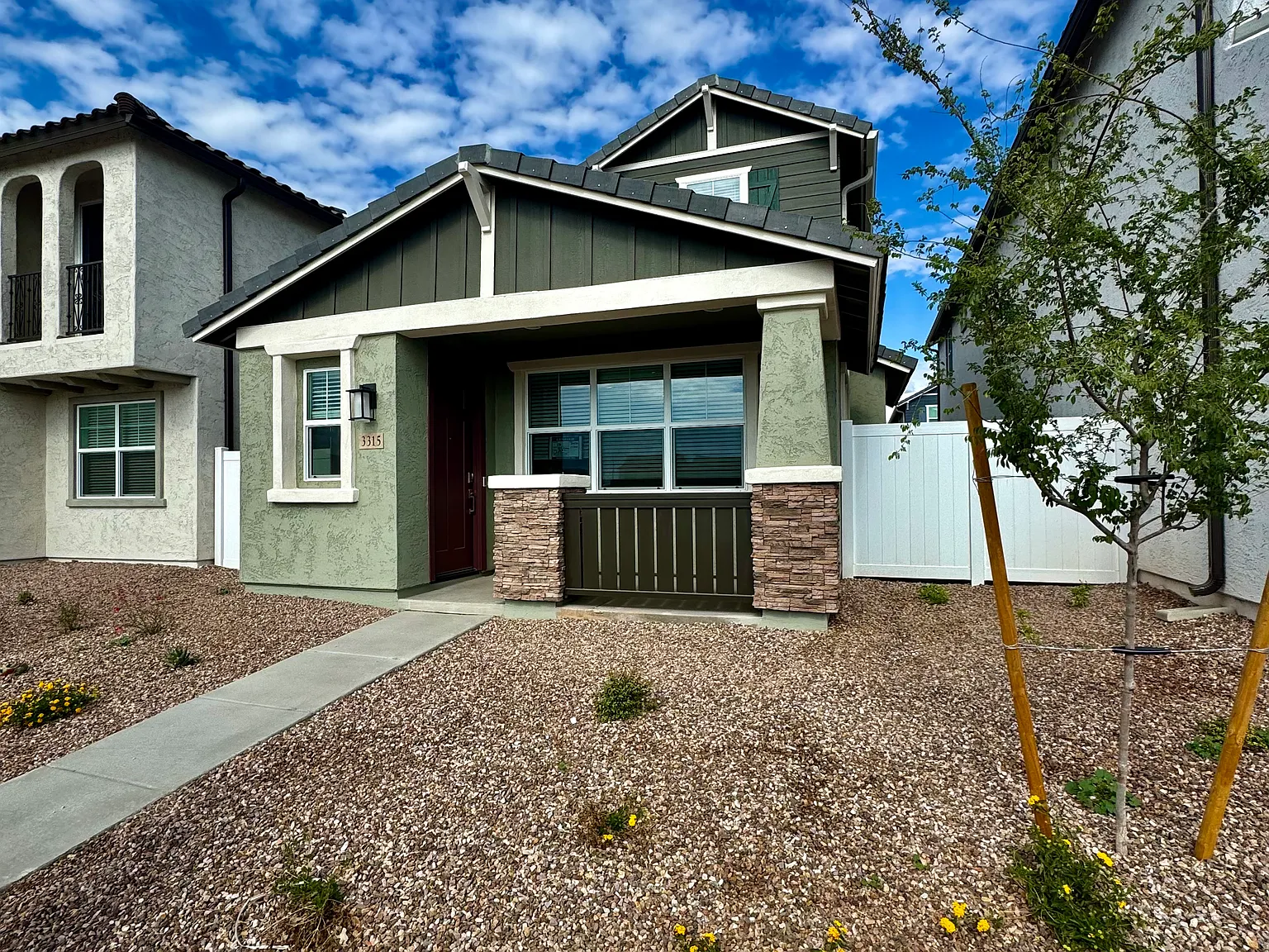 3 bed, 2.5 bath, 1744 sqft, $2,500 — Photo 1