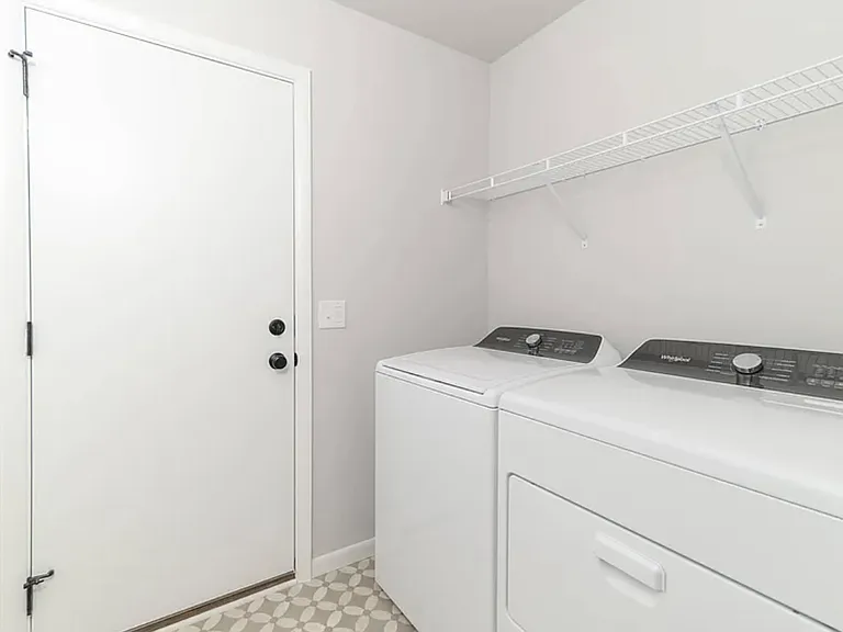 1674 Happy Trails Rd — Photo 19
