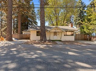 31599 Silver Spruce Dr, Running Springs, CA 92382