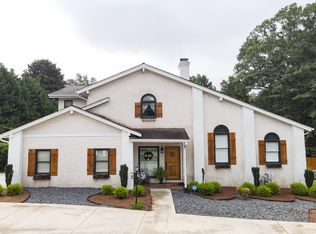 104 Stonewall Dr, Carrollton, GA 30117