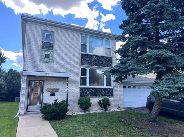 2058 Parkside Dr #1, Park Ridge, IL 60068