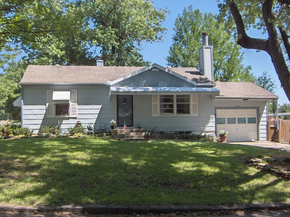 1st image of 10600 E 26th Ter S