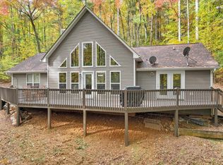 136 Windy Gap Rd, Clarkesville, GA 30523