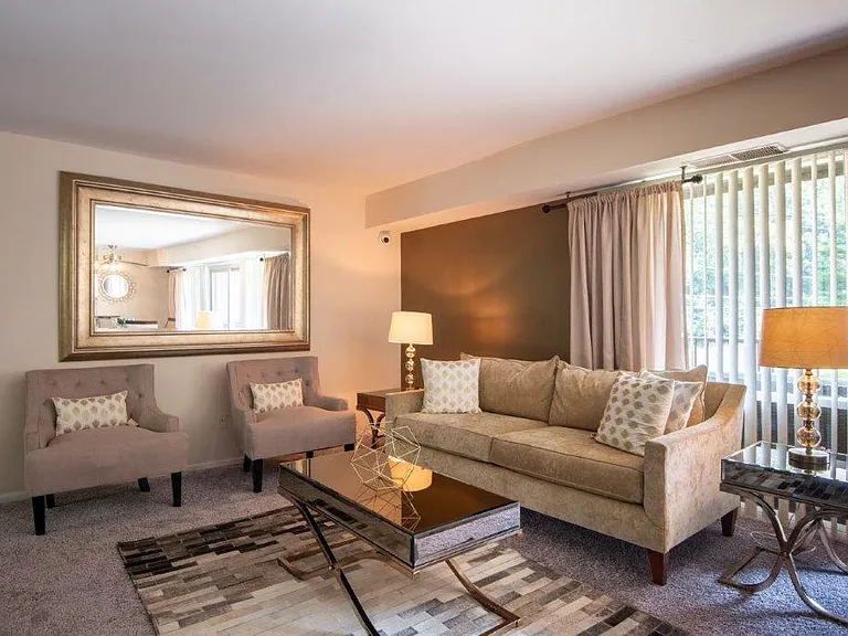 Harbor Place Apartment Homes — Photo 6