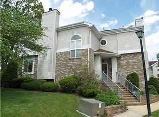1006 Madaline Dr, Avenel, NJ 07001