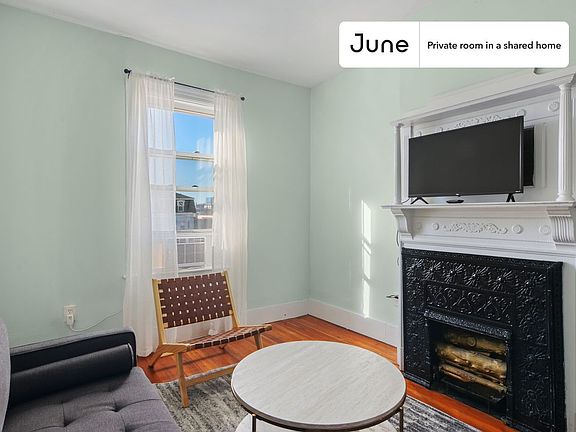 5th image of 11 Linden St #A
