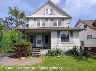 9813 Greenview Ave, Garfield Heights, OH 44125