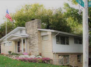 2000 Hunting Ave, Manhattan, KS 66502