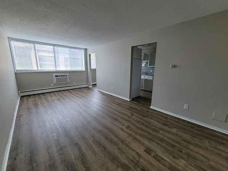 St. Anthony Park Apartments — Photo 10
