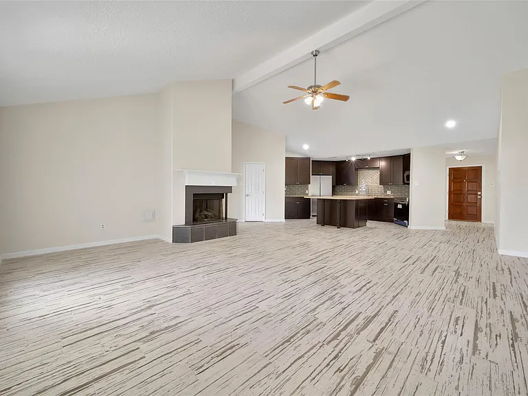 10904 Birch Dr — Photo 13