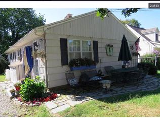 60 Bellaire Rd, Niantic, CT 06357