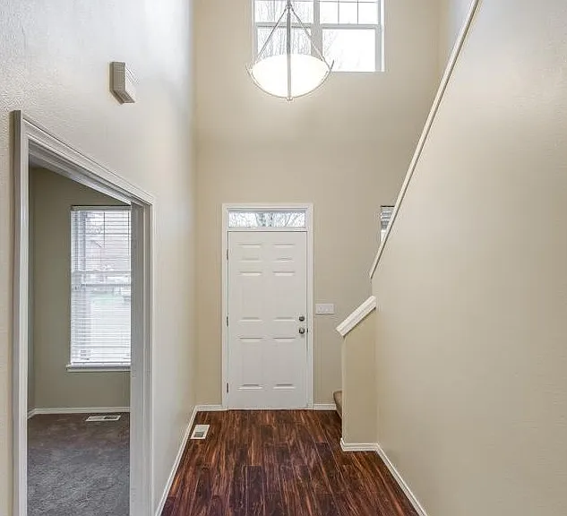 18578 SW Ping Ct — Photo 3