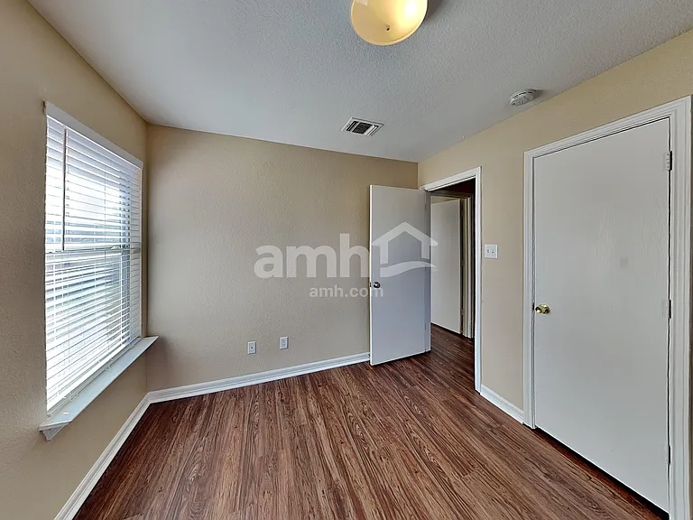 9742 Liberty Grn — Photo 14
