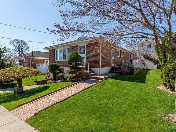 4th image of 80 Spratt Ave