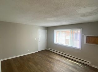 7232 Park Ave #2, Summit Argo, IL 60501