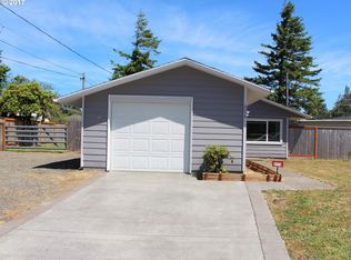 2275 17th St, Florence, OR 97439