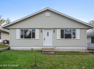 1913 Gilboa Ave, Zion, IL 60099