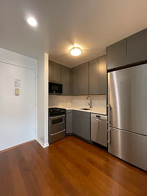 Rented by Douglas Elliman | media 6