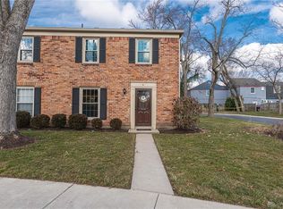 41 Cranston Ct, Centerville, OH 45458