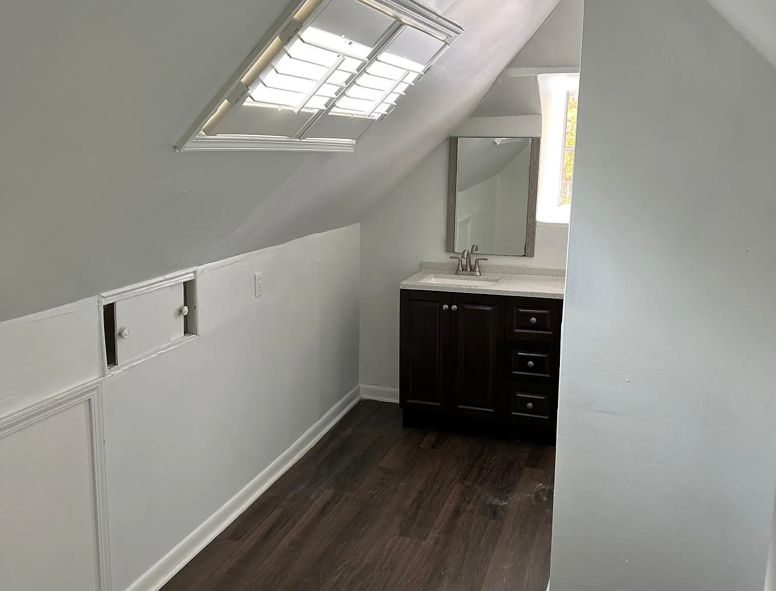 1304 N Morningside Dr NE — Photo 2