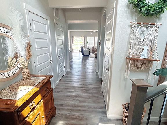 2nd image of 5037 Hawtrey Dr
