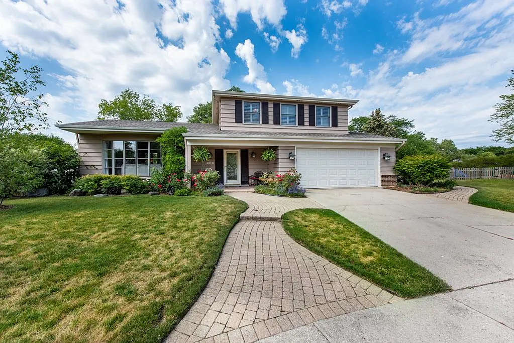 406 Sandy Ln photo 1