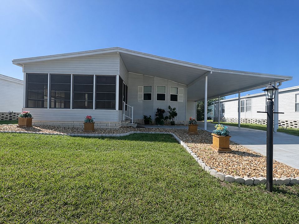 1st image of 458 Gulf Stream Dr N #54