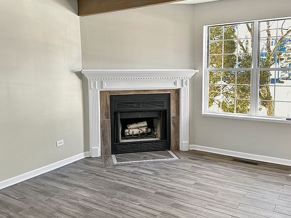 2nd image of 2059 Westview Ln