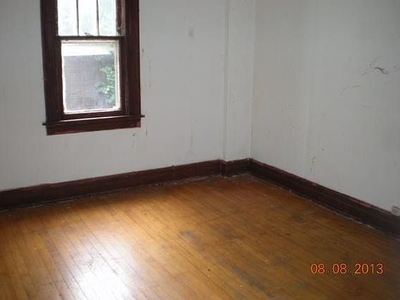 4th image of 3011 S Hanson Ave Unit A
