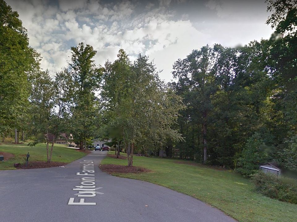 1st image of 136 Fulton Farms Ln