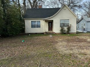 402 W Jefferson Ave, Greenwood, MS 38930